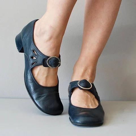 Women'S Retro Low Heel Buckle Pumps